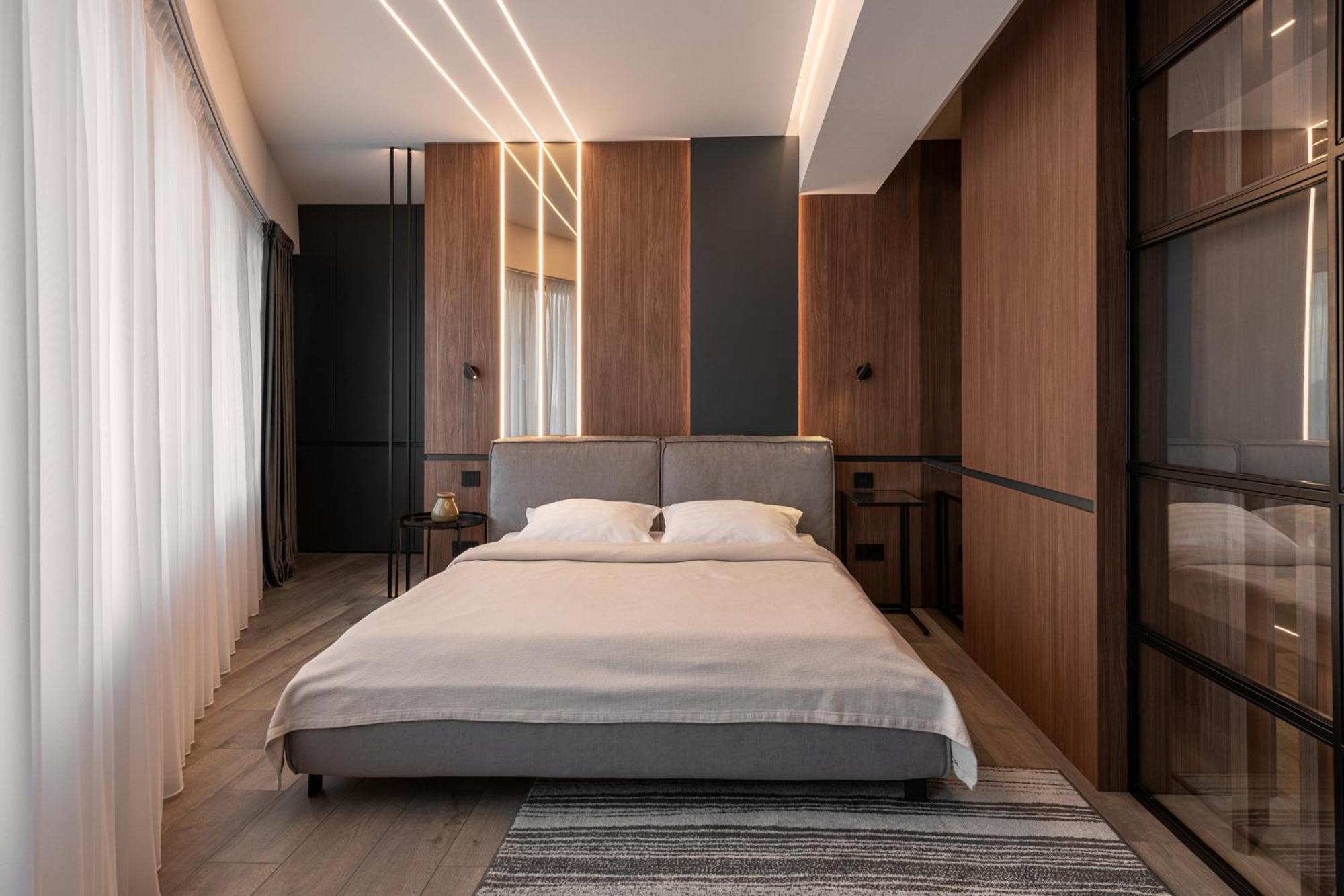 Boudoir Tower - 15th Floor *